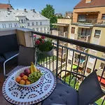 Toscani garden Budapest