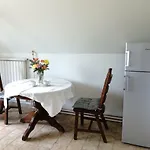 Family Room For 4-6 Person