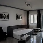 Deak Design Apartment