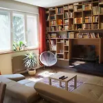 Mamini\'S Apartment