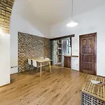 French Touch Apartment With Free Parking