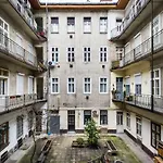 Bpr Bright Sapphire Apartment
