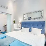 Budapest Silver Apartment