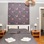 Diamond Astoria Apartments