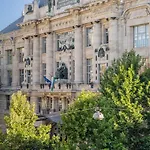 Bright Home Liszt Academy