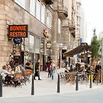 City Centre Style Apartment