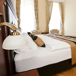 Grand Market Luxury Apartments