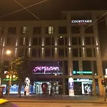 Blaha Art Apartment