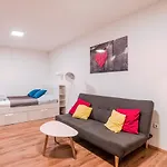 Central Studio Boulevard