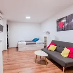 Central Studio Boulevard