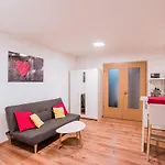 Central Studio Boulevard