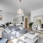 d.Five Rózsa Apartment