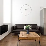 B17 Bajcsy Apartment