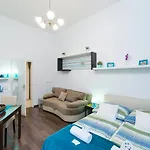 Studio 4U Apartment