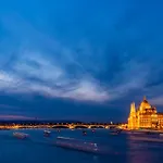 Budapest Chinese Guesthouse