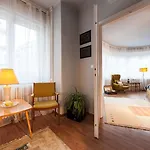 Europe Heart Apartment For 9
