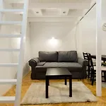 Deer-Friendly Apartment In The City Centre