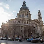 Basilica Studio - City Center