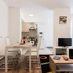 Corvin Holiday Apartment Hotel