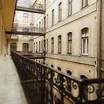 Jozsef63 Apartment