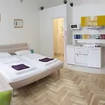 Anoli Apartments