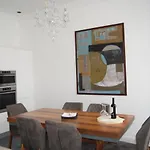 Úttö Luxury Suites