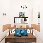 Cosy And Central Apartment With 4 Bedrooms And A/C