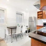 Bpr Garay Suite With Rooftop Terrace & A/C