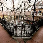 Grandio Party Hostel