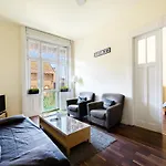 Arpa Flat Sunny