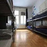 Meander Hostel Budapest