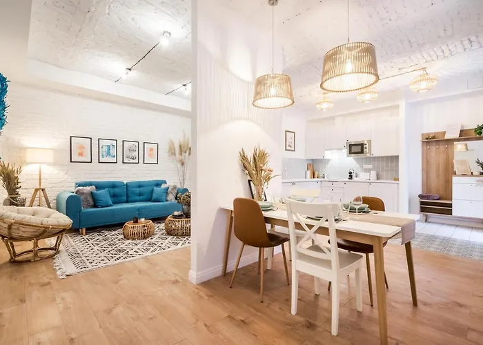 Roomli Boho Chic Apartments