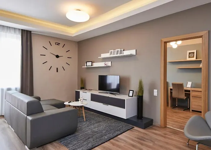 Orangehomes Fantastic 3 Bedrooms Apartment Dohany Street