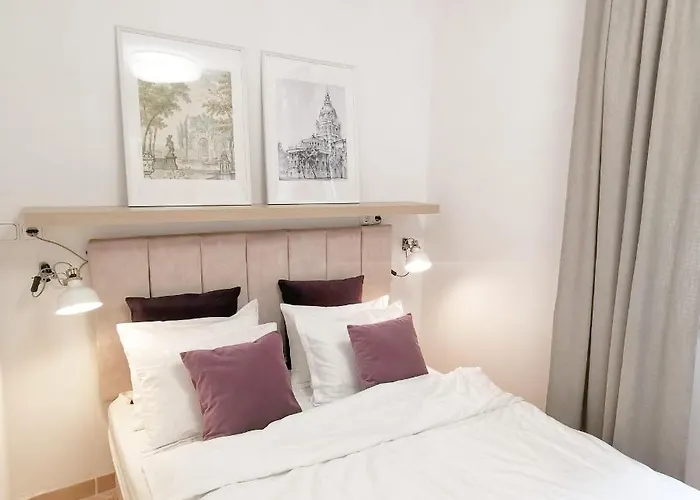 Hillside Apartment With Ac & Heating In Grande Maison