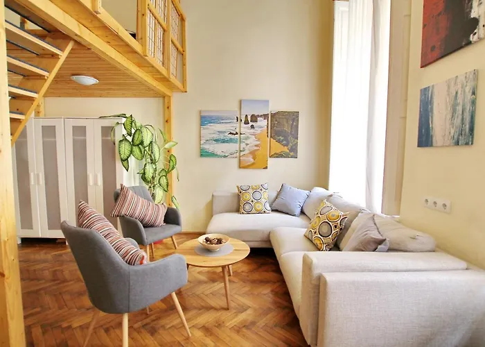 Hip Apartment At The Museum