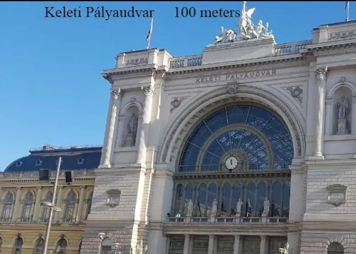 Keleti Apartment City Center Big Flat Bedroom Private Use