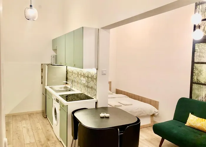 Pau18 Apartments