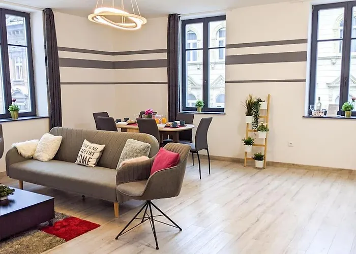 Modern Luxe Condo In Heart Of Downtown Budapest