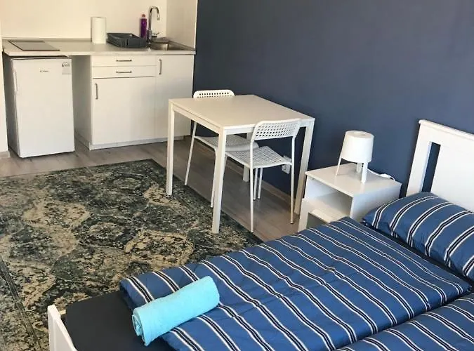 Roland Apartment Westnd