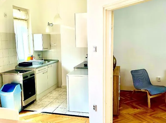 W25 Smart Apartment