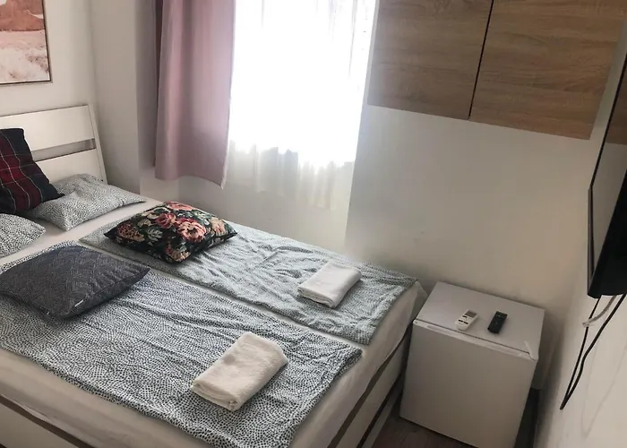 Bella Fiore Mini Rooms 3