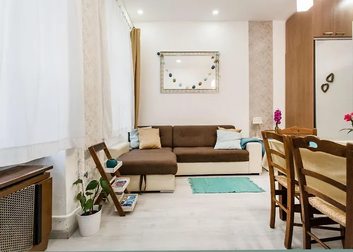 Central Downtown Apartment