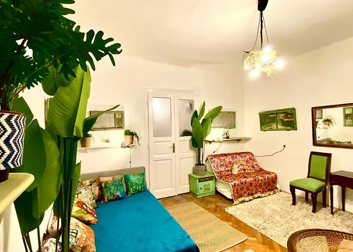 Boutique Studio Flat At City Center