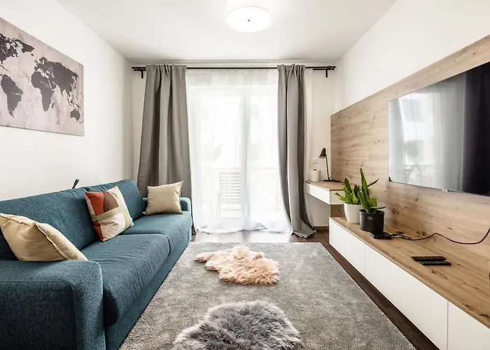 Walnut Tree Apartment