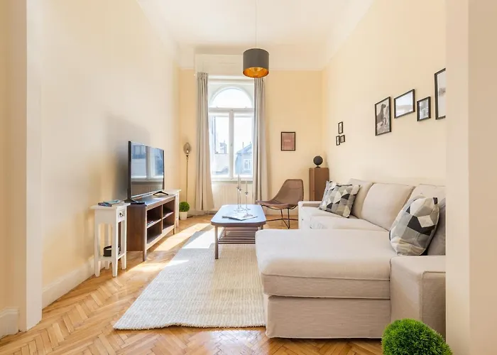 City Center Dream Home 2Br/2Bath