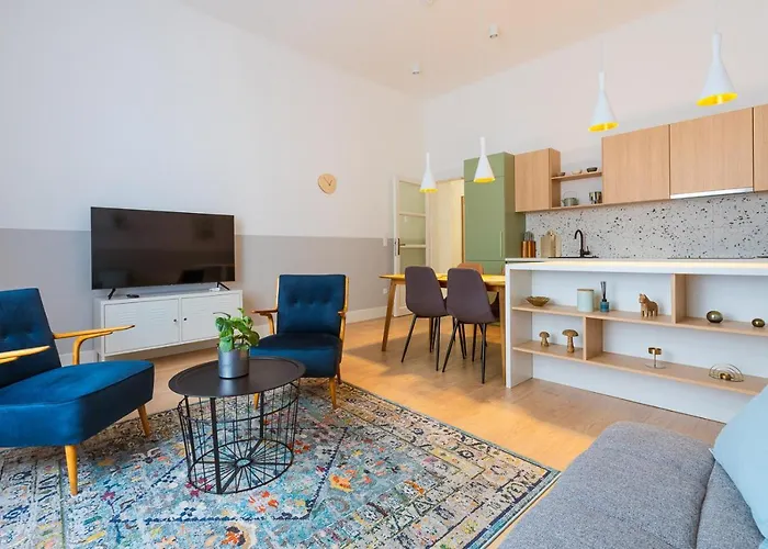 Danube-View Premium Apartment @ Margarate Island