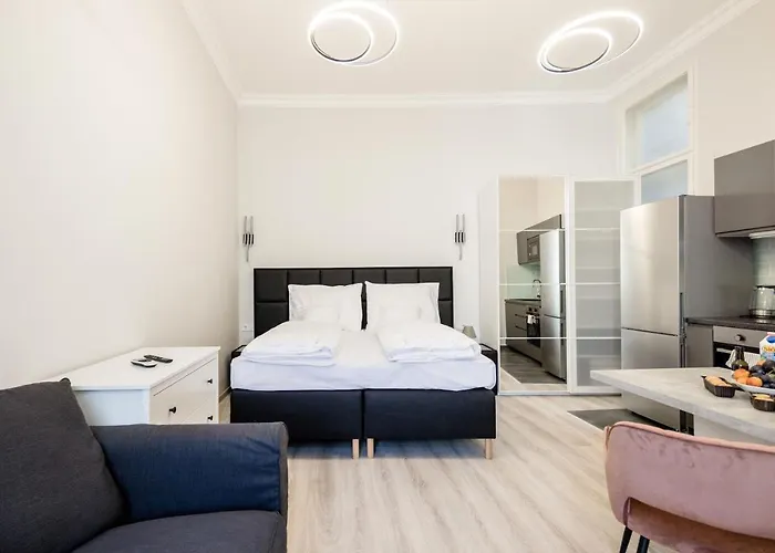 Prime Star Fashion Street Modern Luxury Apartments