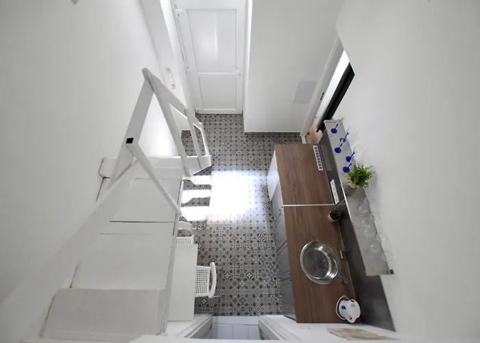 Budget Apartment by Hi5 - Kertesz street