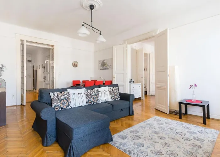 Friendly Apartment Oktogon