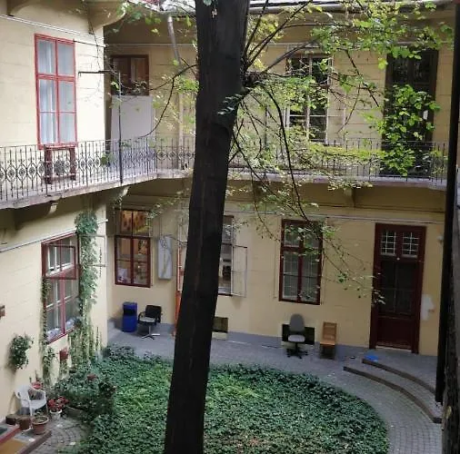 Airam Apartment Center Budapest 120M2
